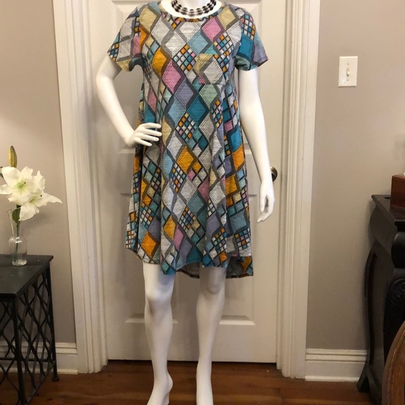 LuLaRoe Carley Swing Dress Casual Summer Easter Spring Beach Size S Hi Low - Picture 13 of 14